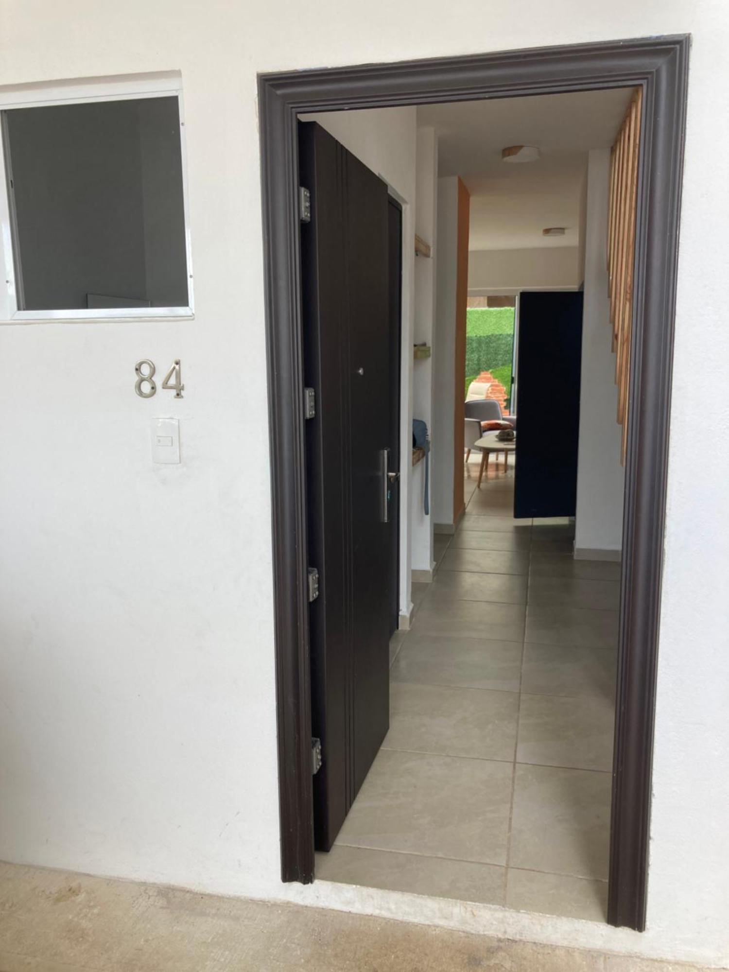 Casa Familiar En Condominio Privado Cerca De Playa Cancún Extérieur photo